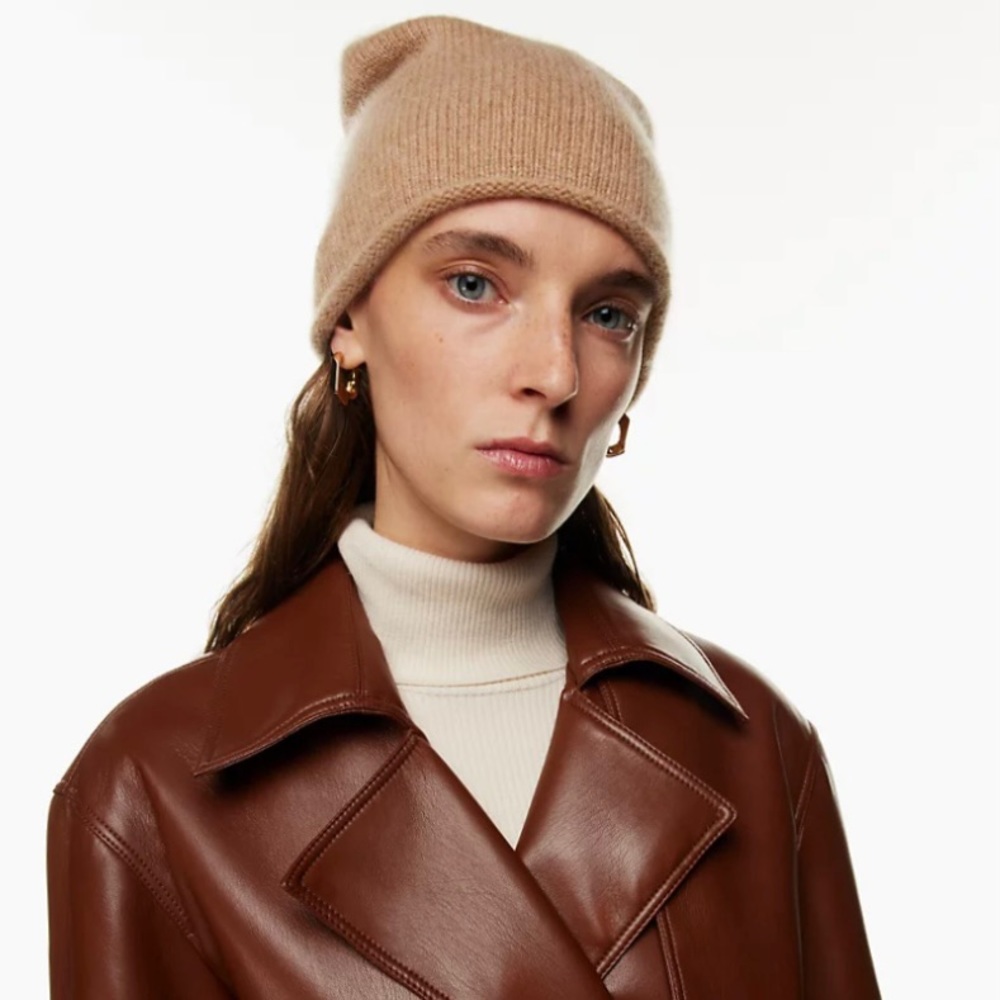 Aritzia Babaton Luxe Cashmere Kisho Beanie Heather Constant Camel - Picture 1 of 8